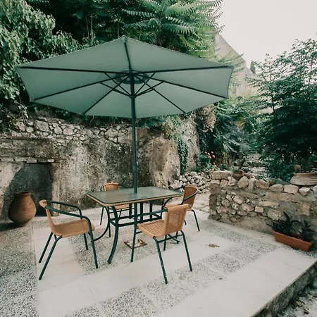 Anelia Boutique 아파트